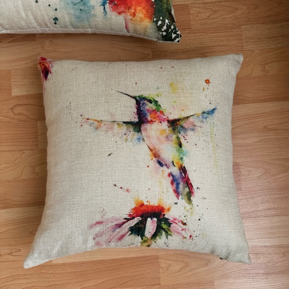 Humming birds pillow - Picture 6 of 6